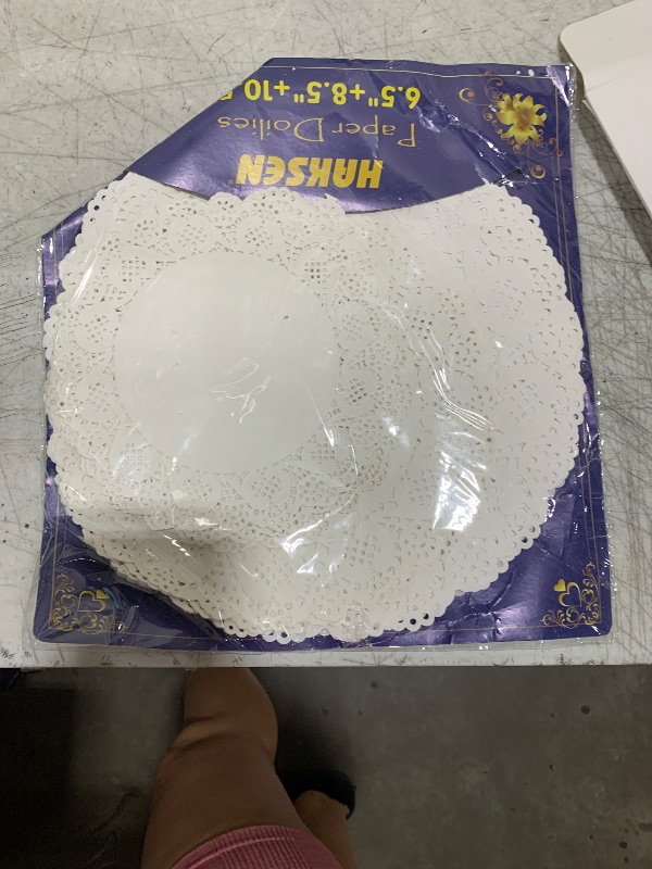 Photo 1 of HAKSEN 108 PCS Paper Lace Doilies Combo, Pack 36 Each 6.5", 8.5", 10.5",Baked, Grilled, Fried Food,Tableware Decoration