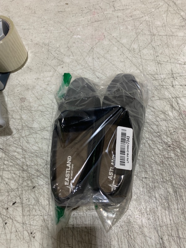 Photo 1 of Eastland womens Classic Ii Loafers, Black, 6.5 US