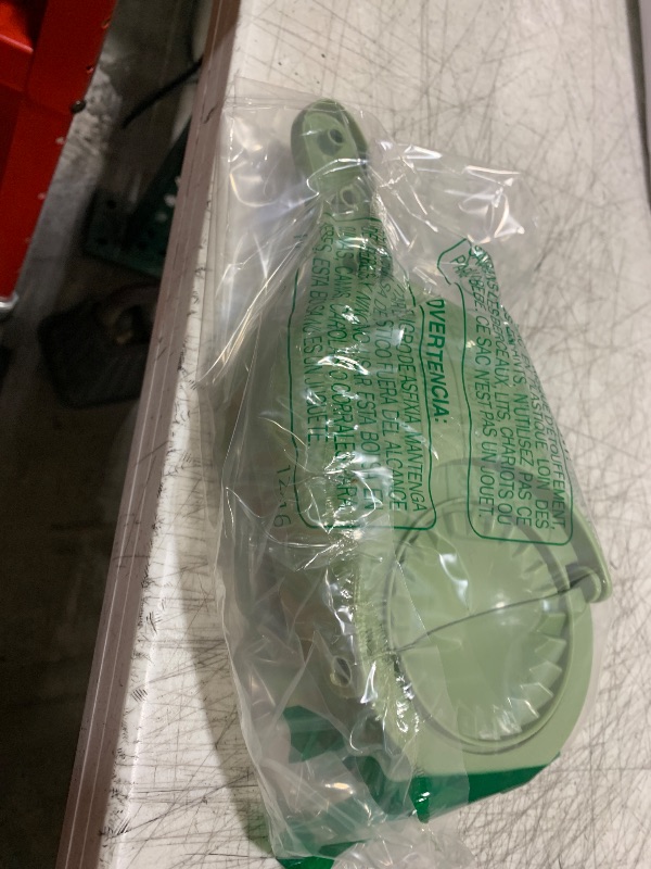 Photo 1 of 2 in 1 Dumpling Maker, Baking Pastry Pressing Dumpling Skin Wrapper Mould, Manual Dough Press Maker, for Empanada, Ravioli, Pierogi, Hand Pie Pot Stickers, Jamaican Beef Patties(Green)