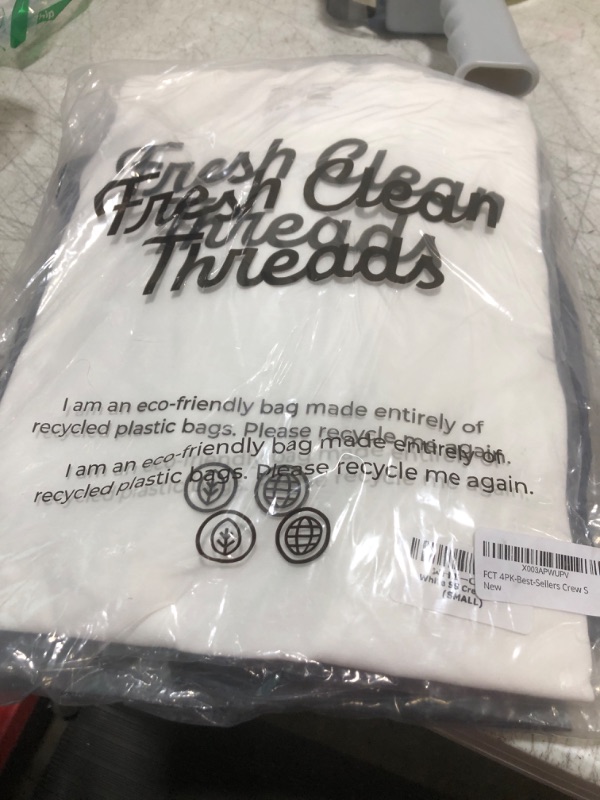 Photo 1 of Fresh Clean Threads Variety Crew Neck Pack T-Shirts for Men - Soft and Fit Mens T-Shirt - Cotton Poly Blend - Pre Shrunk - S