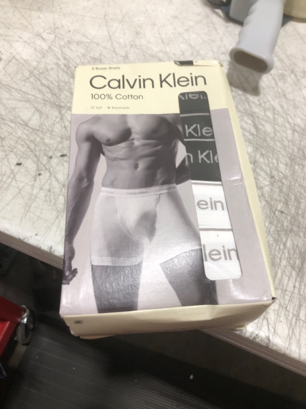 Photo 1 of Calvin Klein Men's Cotton Classics 5-pack Boxer Brief, 3 Black Bodies W / Black Wb, 2 Black Bodies W / White Wb, Medium
