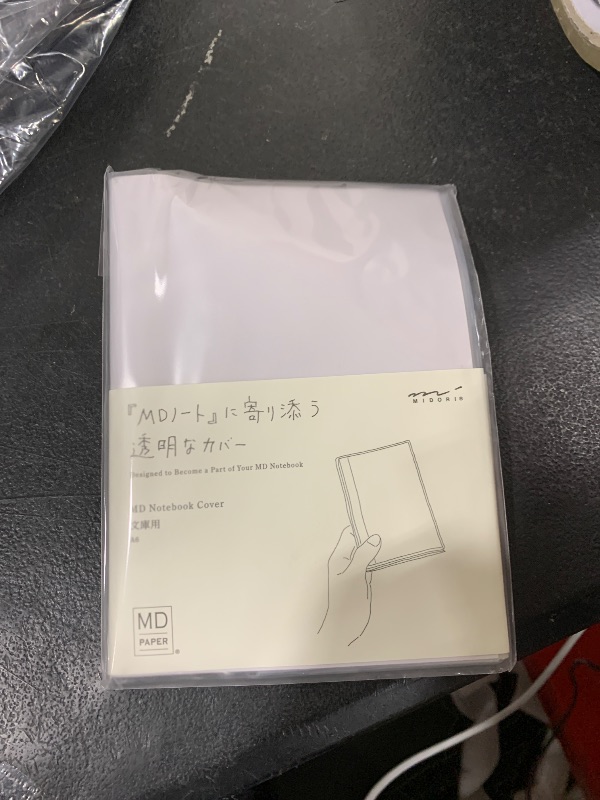 Photo 1 of Midori MD Note A6 clear cover (49358006)