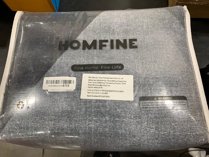 Photo 1 of HOMFINE Washable Modern Area Rug - Geometric 5x7 Rugs for Living Room, Bedroom, Machine Washable Rug Soft Non Slip Non Shedding Area Rug - Grey, 5'x7'
