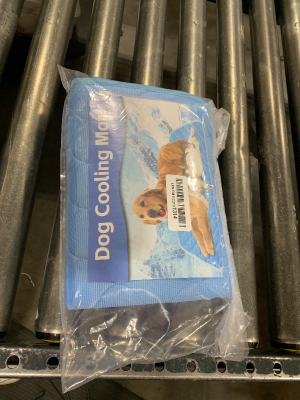 Photo 1 of MARUNDA Dog Cooling Mat, Breathable Washable Cooling Pad for Dog, Portable Pet Cool Mat for Outdoor, Provide Comfortable in Summer. (Blue, 28 * 20 Inch)