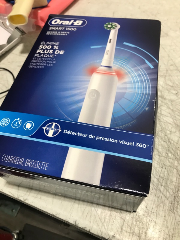 Photo 1 of Oral-B Smart 1500 Electric Power Rechargeable Battery Toothbrush, White