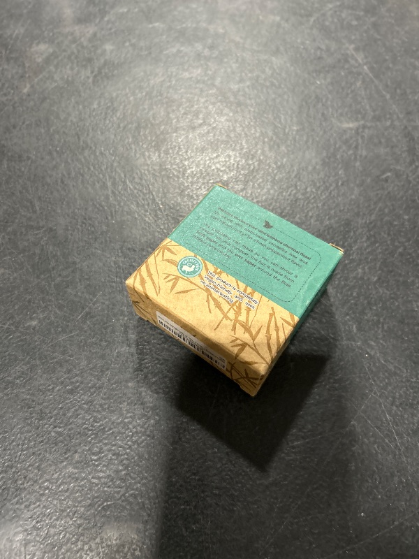 Photo 1 of Vegan Bamboo Charcoal Dental Floss - 5-Pack - Refillable Bamboo Container - 5 x 33 Yards - Eco-Friendly Floss - Candelilla Wax Floss with Natural Mint Flavoring