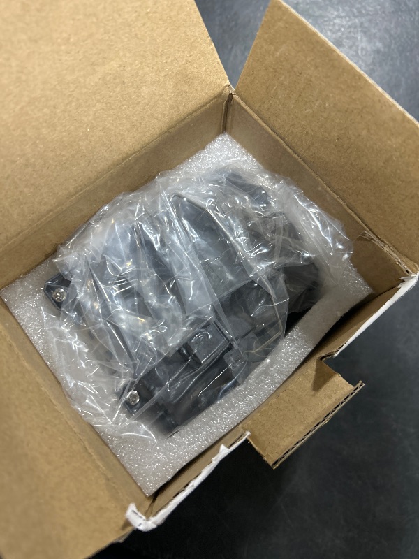 Photo 1 of YOSUN V13h010l85 Projector Lamp for Epson-ELPLP85 PowerLite Home Cinema 3500 3100 3000 3600e 3700 3900 3800 EH-TW6700 EH-TW6600W EH-TW6600 Replacement Projector Bulb