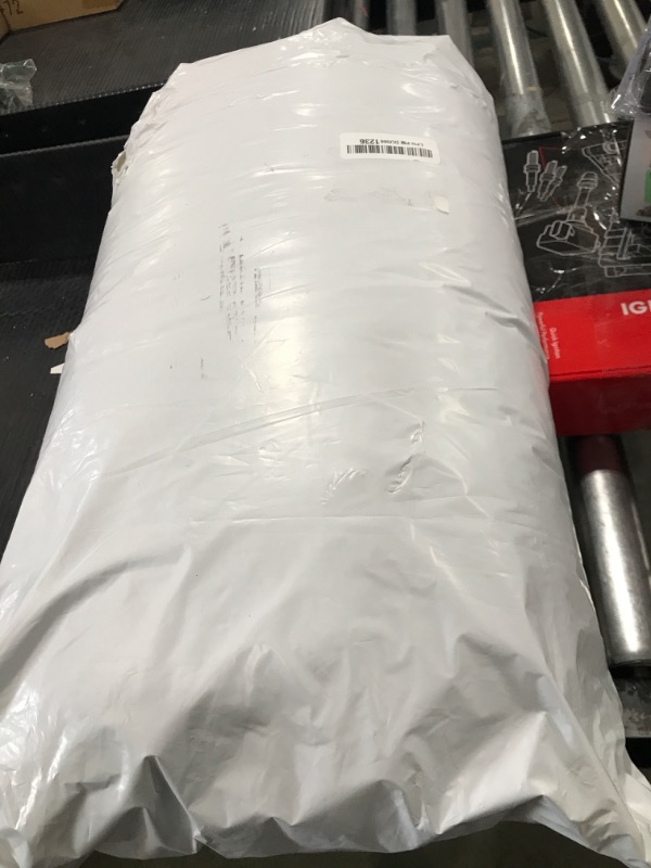 Photo 1 of Bedsure Ov Comforter Set, White Soft Prewashed queen 