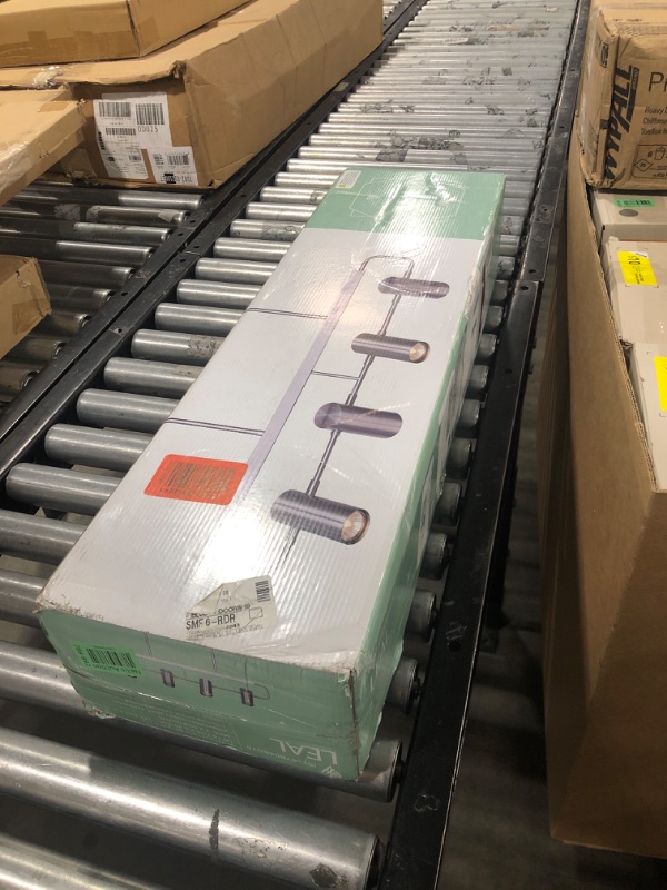 Photo 1 of Canarm Leal 4 Light Track Lighting