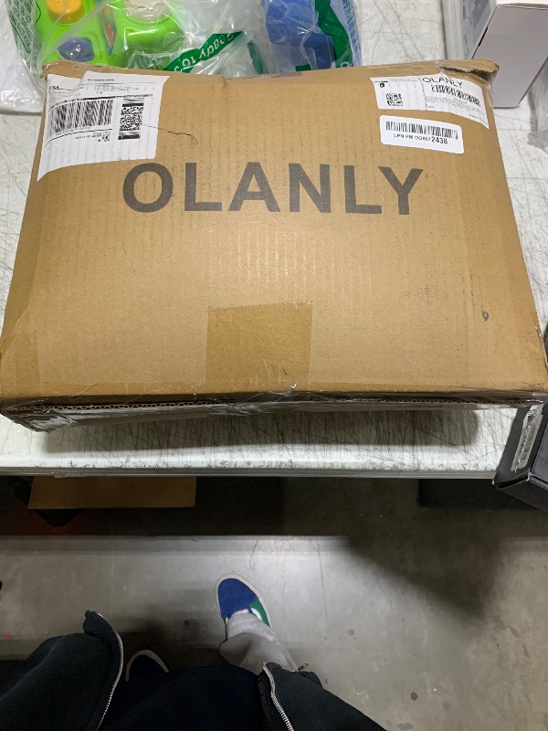 Photo 1 of OLANLY Queen Quilted Fitted Mattress Pad, Elastic Fitted Mattress Topper, Cooling Soft Mattress Cover Stretches up to 21 Inches Deep, Machine Washable Mattress Protector (60x80 inch, White)
