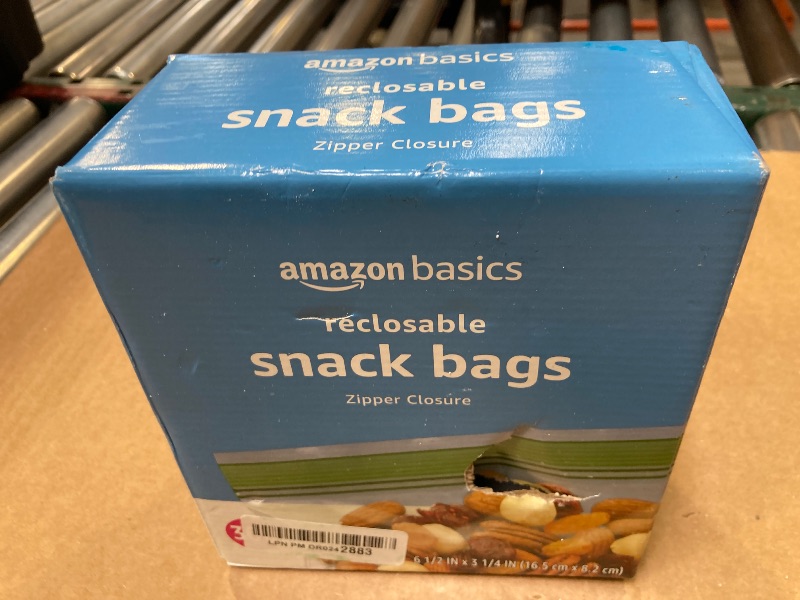 Photo 1 of Amazon Basics Snack Storage Bags, 300 Count