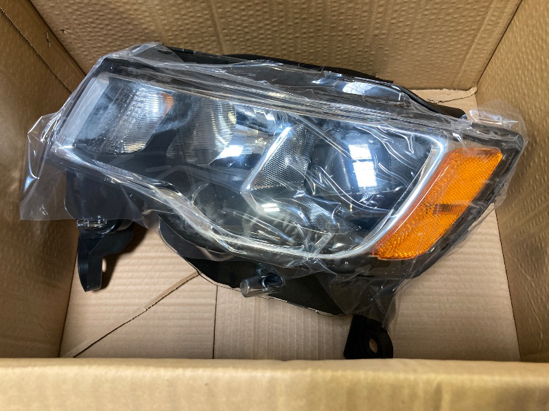 Photo 1 of FIONE Halogen Headlight Assembly Compatible with Jeep Grand Cherokee 2017 2018 2019 2020 2021 Replacement Headlamp with Chrome Housing White Left Driver Side LH