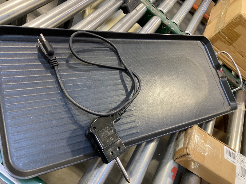 Photo 1 of Unomor Stable Performance Electric Baking Tray Bbq Stove Non-stick Easy to Clean Anti-skid Foot Pad