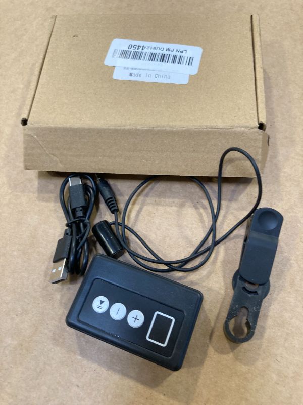 Photo 1 of BlissKiss BM1 Auto Clicker, Screen Device Automatic Tapper, Speed Adjustable Simulated Finger Clicking for Games, Live Broadcast, Reward Task, Tiktok USB-Type C (1 AUTO CLICKER with 1 CLICKING Head)