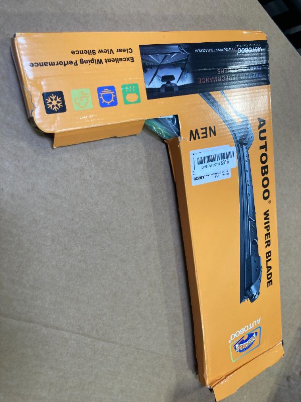 Photo 1 of OEM 22"+22" Wiper Blade Replacement for 08-13 Chevy Avalanche Silverado Tahoe Suburban 05-18 GMC Sierra Yukon Cadillac Escalade EXT ESV SLK SLC-Original Equipment Wipers (Set of 2)