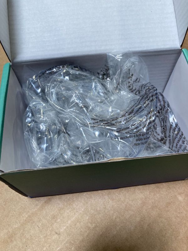Photo 1 of Quntis Suction Cup Hooks 4 Pack, Clear Wreath Hanger Heavy Duty Window Suction Cups with Hooks Waterproof Vacuum Shower Suction Cup Hooks for Bathroom, Towel, Shower Wall, Tile, Glass, Door, Camper