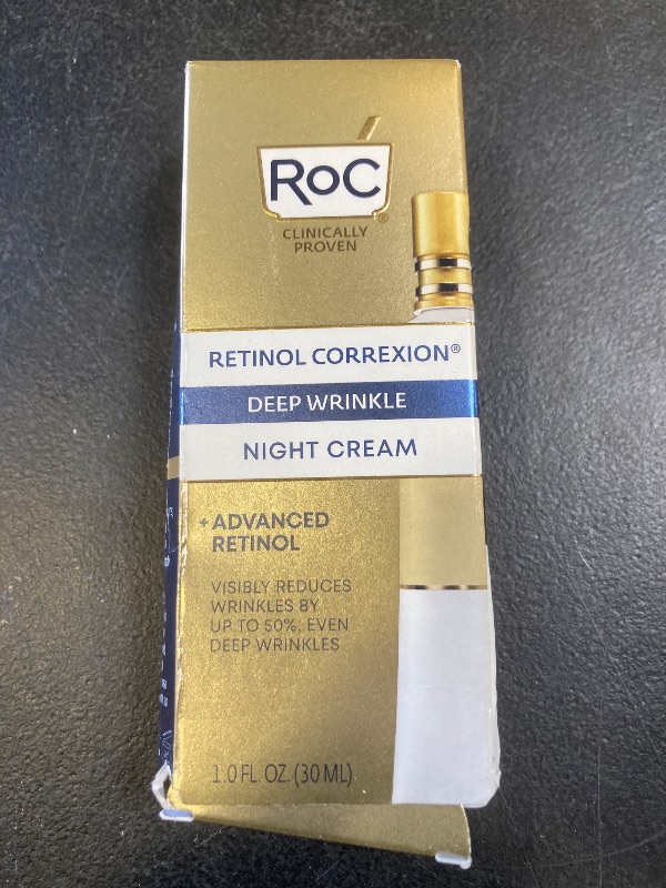 Photo 1 of RoC Retinol Correxion Deep Wrinkle Anti-Aging Night Cream, Daily Face Moisturizer with Shea Butter, Glycolic Acid and Squalane, Skin Care Treatment, 1 Ounces (Packaging May Vary)
