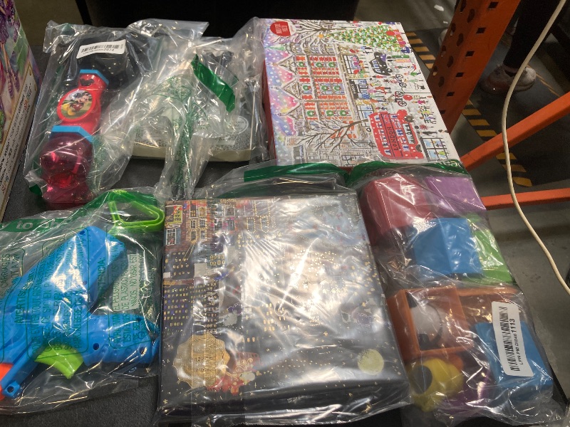 Photo 1 of BAG LOT. MISC ITEMS 
-----FINAL SALE / NO RETURNS ---