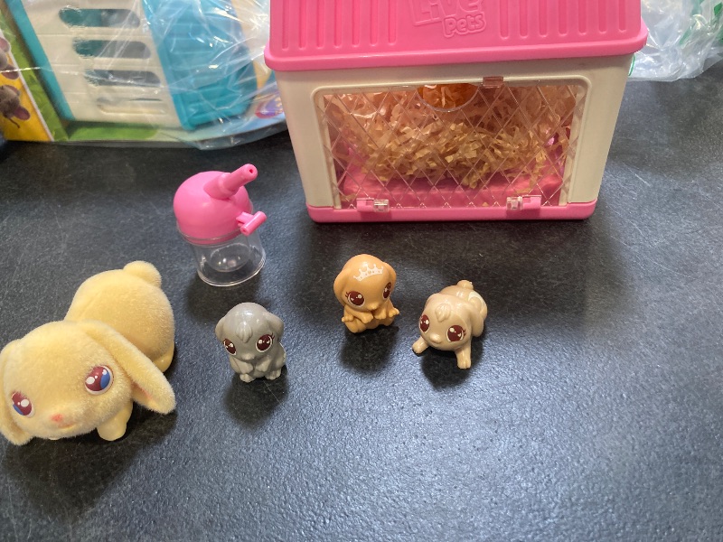 Photo 1 of Little Live Mama Surprise Pet! Minis Lil' Bunny Set Toy Gift Bundle