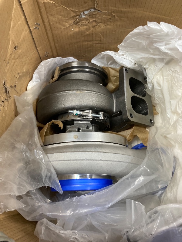 Photo 1 of 
Turbocharger 4955155 for Komatsu 6D107 Engine PC210 Excavator