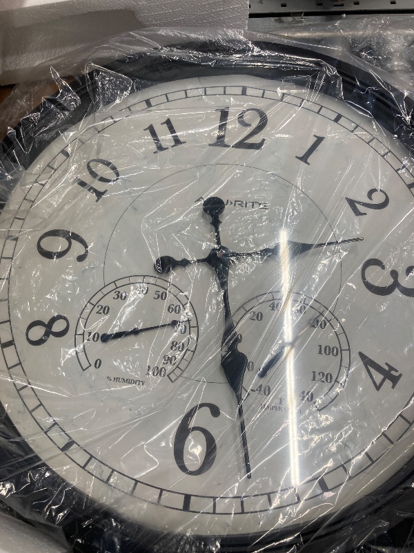Photo 1 of **THE HOUR HAND DONT WORK PROPERLY**AcuRite 75473 24-inch Weathered Black Wall Clock with Thermometer and Hygrometer