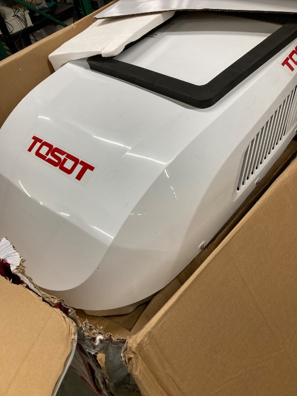 Photo 1 of ***(MISSING REMOTE CONTROL-SELLING AS PARTS ONLY)***  TOSOT GO Cool RV Air Conditioner 15000 BTU, Non-Ducted Camper Rooftop AC Unit with Heat Pump, WiFi  White  ***(BOX RIPPED/TORN, DUSTY, DIRTY, SOME SCUFFS/SCRATCHES, UNTESTED/USED)***