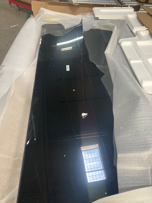 Photo 1 of **PARTS ONLY**Samsung 65-Inch Class QLED Q7F Series Samsung Vision AI Smart TV (2025 Model, 65Q7F) Quantum HDR, Object Tracking Sound Lite, Q4 AI Gen1 Processor, 4K upscaling, Gaming Hub, Alexa Built-in