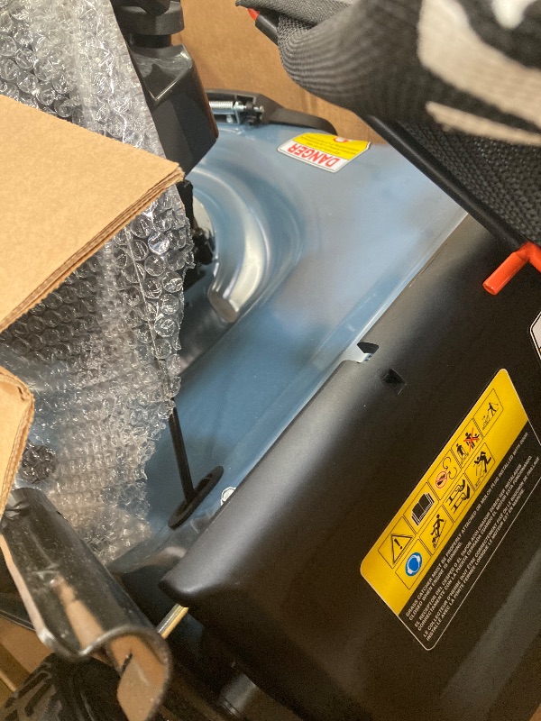 Photo 1 of ***(PARTS ONLY -SELLING AS PARTS ONLY***HANDLE MISSING, SOME SCUFFS/SCRATCHES)***SENIX Self-Propelled Gas Lawn Mower, 22in Cutting Blade / 23in Cutting Deck, 163 cc 4-Cycle Made in USA Briggs & Stratton Engine , 3-In-1, 6-Position Adjustment, 11in Rear Wh