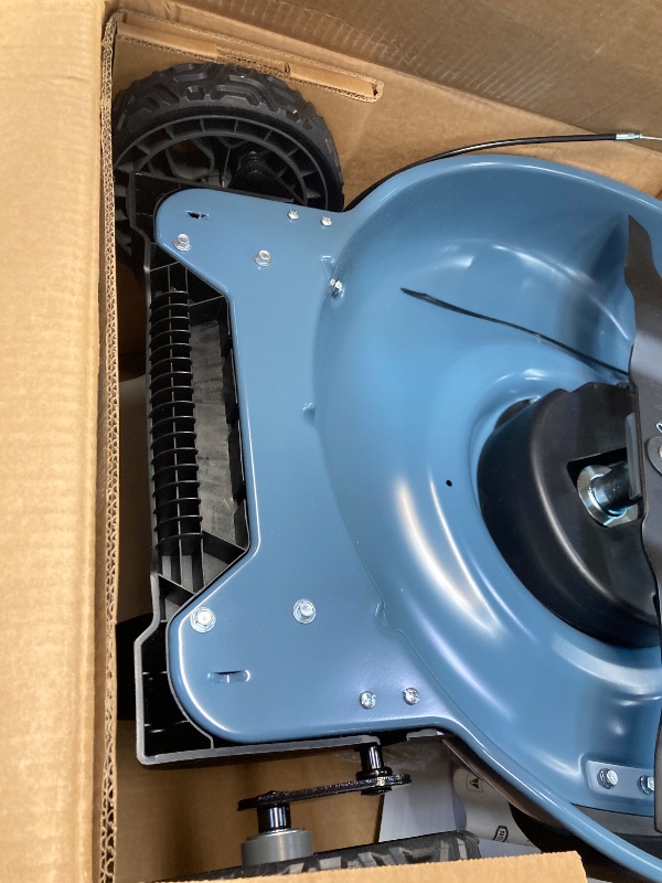 Photo 1 of ***(PARTS ONLY -SELLING AS PARTS ONLY***HANDLE MISSING, SOME SCUFFS/SCRATCHES)***SENIX Self-Propelled Gas Lawn Mower, 22in Cutting Blade / 23in Cutting Deck, 163 cc 4-Cycle Made in USA Briggs & Stratton Engine , 3-In-1, 6-Position Adjustment, 11in Rear Wh
