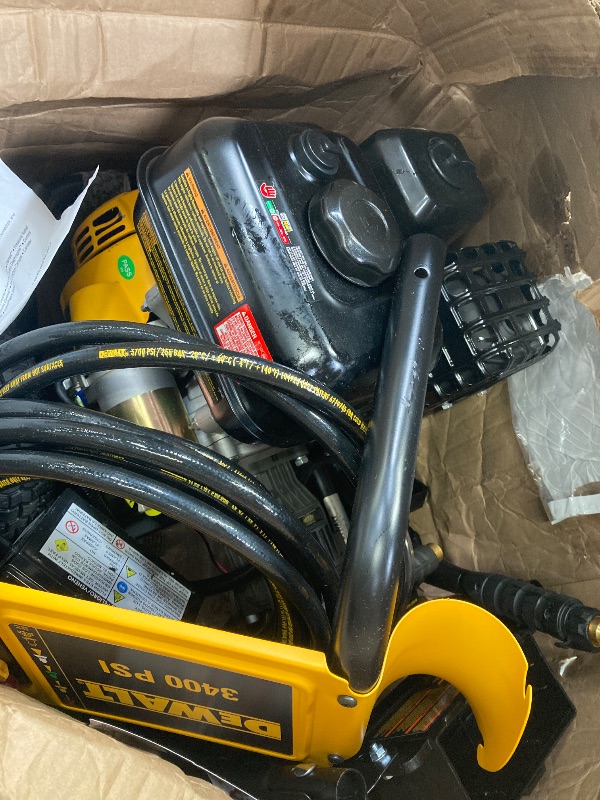 Photo 1 of **PARTS ONLY**DeWalt DXPW3425E-S 3400 PSI Gas Pressure Washer, 2.5 GPM Axial Cam Pump, 208cc Recoil with Electric Start Engine, Spray Gun and Wand, 5 QC Nozzles, 5/16-in. x 25-ft. Hose, 49-State