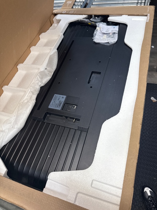 Photo 1 of ***(PARTS ONLY***SELLING AS PARTS ONLY***DAMAGED/SCREEN BROKEN)***

Samsung 58-Inch Class Crystal UHD U8000F 4K Smart TV (2025 Model) Endless Free Content, Crystal Processor 4K, MetalStream Design, Knox Security, Alexa Built-in