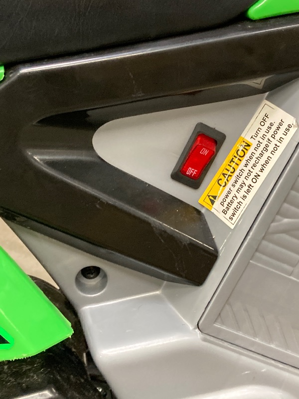 Photo 1 of ***SELLING AS IS...SEE ALL PHOTOS FOR DETAIL DESCRIPTION -ITEM NOT IN BOX, NOT PACKAGED, SOME SCUFF MARKS/SCRATCHES, DIRTY AREAS, NOT TESTED)****

Electric Motorcycle for Kids Electric Dirt Bike Teather Seat, Rear Brake, Electric Motorbike for Kids/Teens,