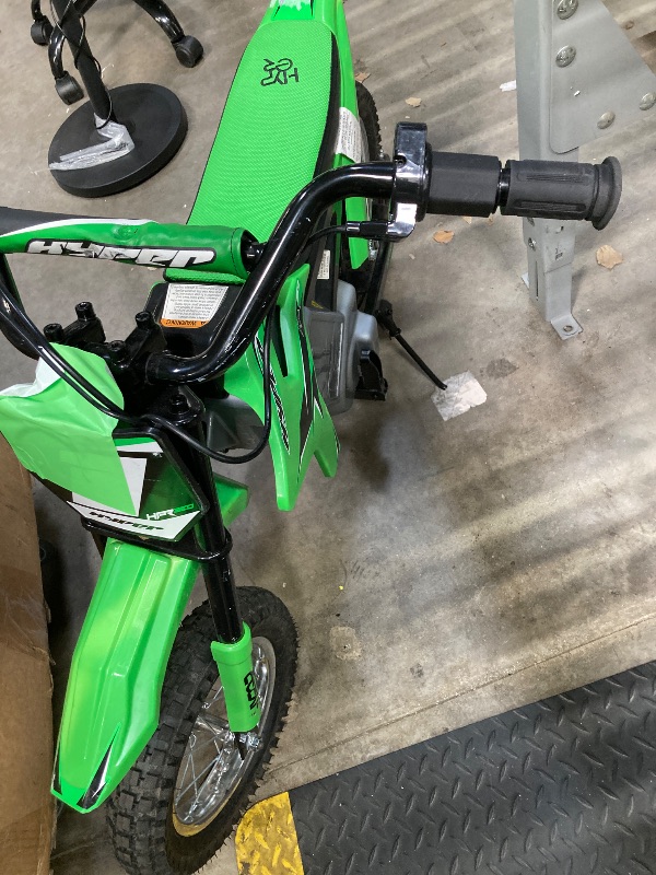Photo 1 of ***SELLING AS IS...SEE ALL PHOTOS FOR DETAIL DESCRIPTION -ITEM NOT IN BOX, NOT PACKAGED, SOME SCUFF MARKS/SCRATCHES, DIRTY AREAS, NOT TESTED)****

Electric Motorcycle for Kids Electric Dirt Bike Teather Seat, Rear Brake, Electric Motorbike for Kids/Teens,