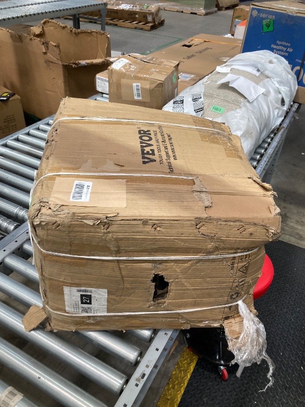 Photo 1 of ***PARTS ONLY/DAMAGE***VEVOR Electric Sugar Cane Juicer, 800W Sugarcane Juicer Machine with 661LBS/H High Output, 4 Stainless Steel Roller, Auto Roller Pressure Adjustment Sugarcane Juice Press Extractor for Home/Commercial