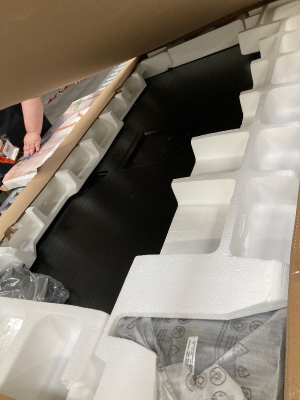 Photo 1 of ***PARTS ONLY***
Samsung 65-Inch Class Neo QLED 4K QN90D Series Mini LED, Neo Quantum HDR+ Smart TV w/Dolby Atmos, Object Tracking Sound+, Motion Xcelerator, Real Depth Enhancer Pro, Alexa Built-in (QN65QN90D, 2024)