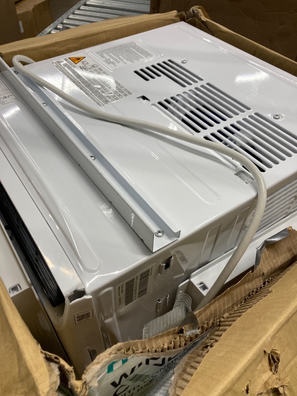 Photo 1 of ***MAYBE PARTS ONLY***
Hisense WC12W25A 12,000 BTU Smart Window Air Conditioner, White