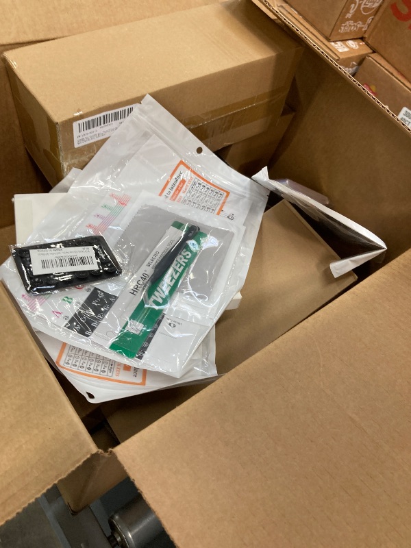 Photo 1 of 

nellis  small box of assorted items - brand new items   .
non-refundable
