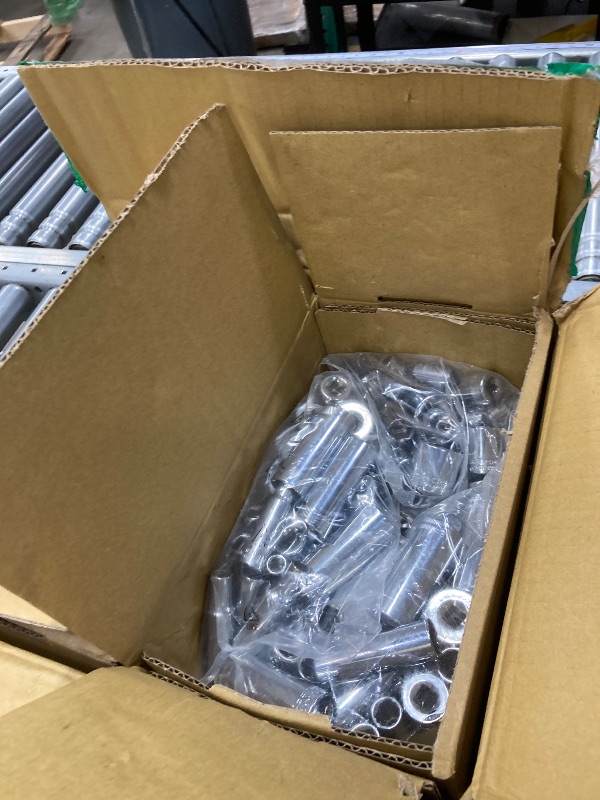Photo 1 of **partial set** CRAFTSMAN 299-Piece Socket Set, Includes Deep, Shallow Sockets, Hex, Torx, Slotted, Phillips Bits