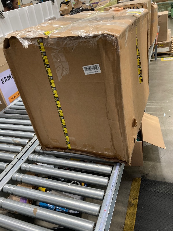 Photo 1 of ***PARTS ONLY***
KoolMore 32 in. Commercial Countertop Convection Oven, Holds Full Size Pans, 4 Racks and 3500W of Power, 240V in Stainless-Steel, ETL Listed for Safety and Sanitation (KM-CTCO-44)