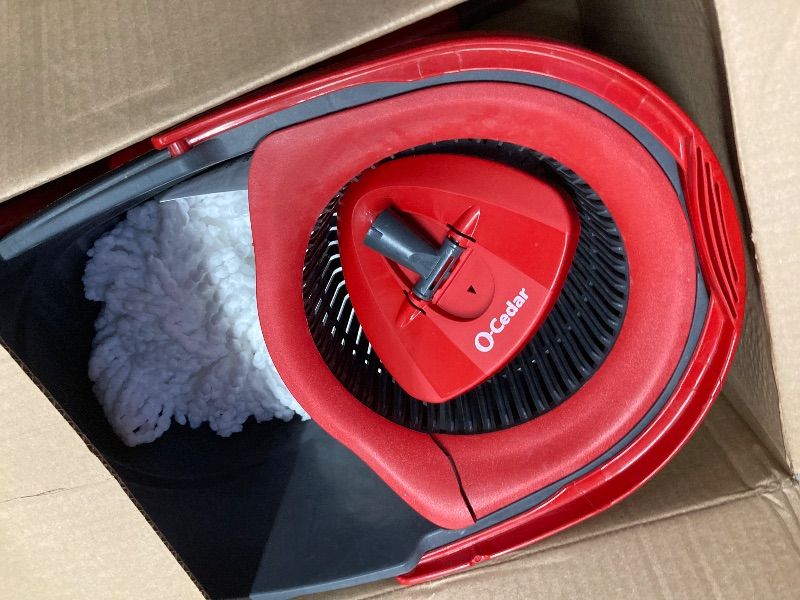 Photo 1 of ***COLLAR IS CRACKED BUT SPINNER STILL WORKS***O-Cedar EasyWring Microfiber Spin Mop & Bucket Floor Cleaning System + 2 Extra Refills, Red/Gray***COLLAR IS CRACKED BUT SPINNER STILL WORKS***