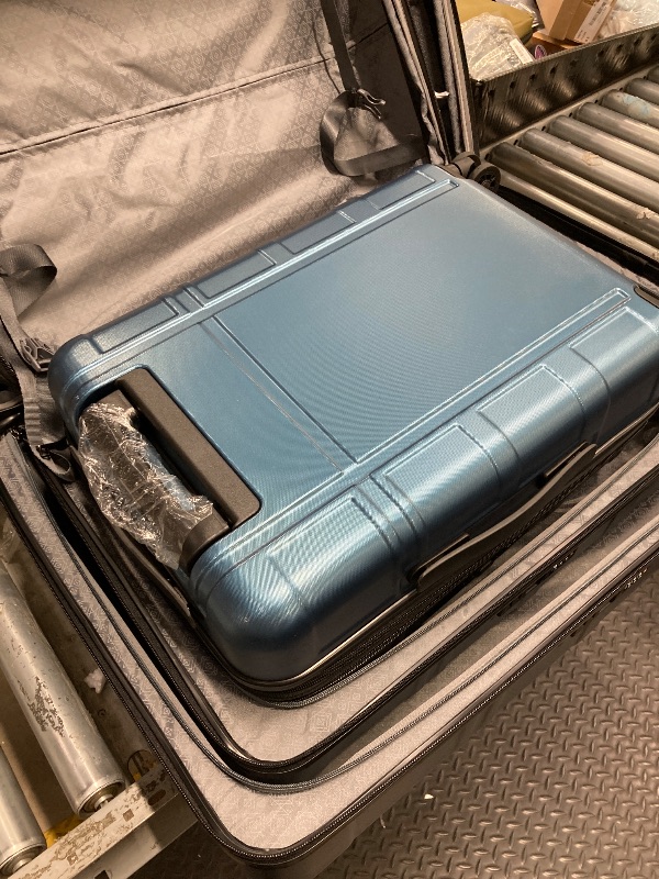 Photo 1 of *Similar Item* Luggage 3 Piece Set Suitcase Spinner, ABS+PC Hardshell Lightweight, Blue