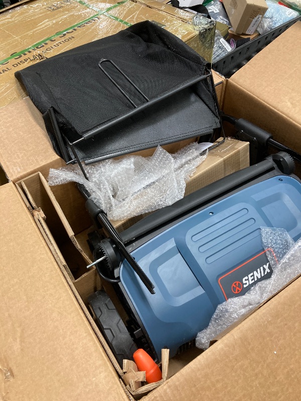 Photo 1 of *Scratches/Water Damage* SENIX Corded Dethatcher/Scarifier 2 in 1, 12.6" 12Amp, 4-Position Adjustment with Collection Bag, SCE12-L1
