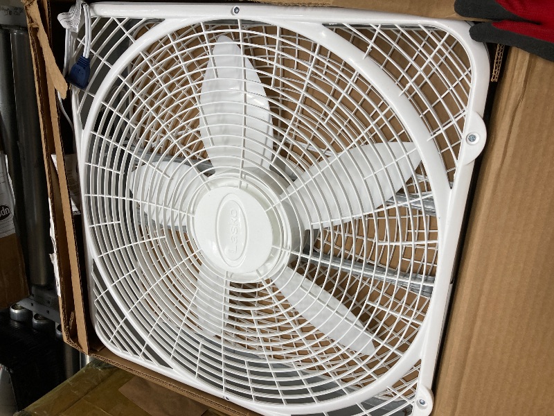 Photo 1 of *Similar Item* Lasko Square Fan
