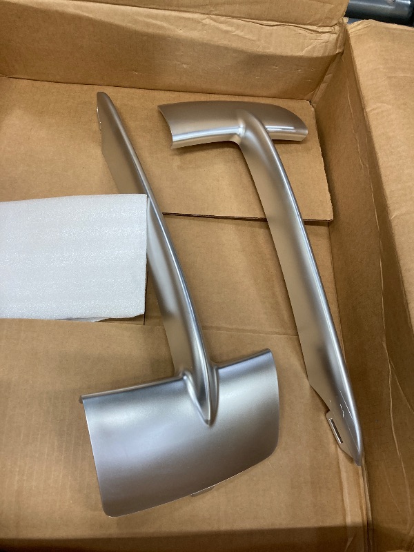 Photo 1 of *Piece is scratched* PFMFCA For BMW X5 F15 2014–2018 Front Bumper Grille Trim Molding Left & Right Pair Replaces 51117303113, 51117303114 Lower Bumper Grille Cover Trim Set