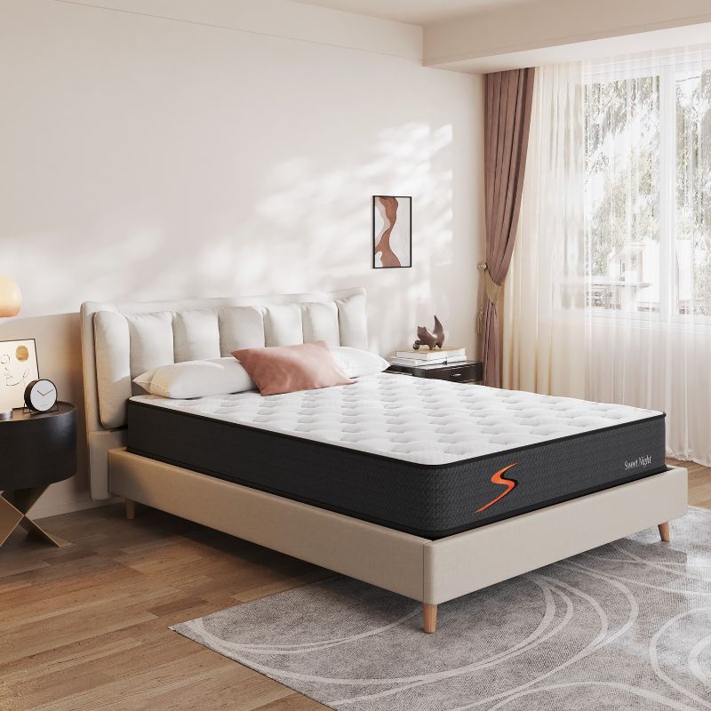 Photo 1 of *FACTORY SEALED* 10" Medium Comfort Hybrid Mattress in a Box
