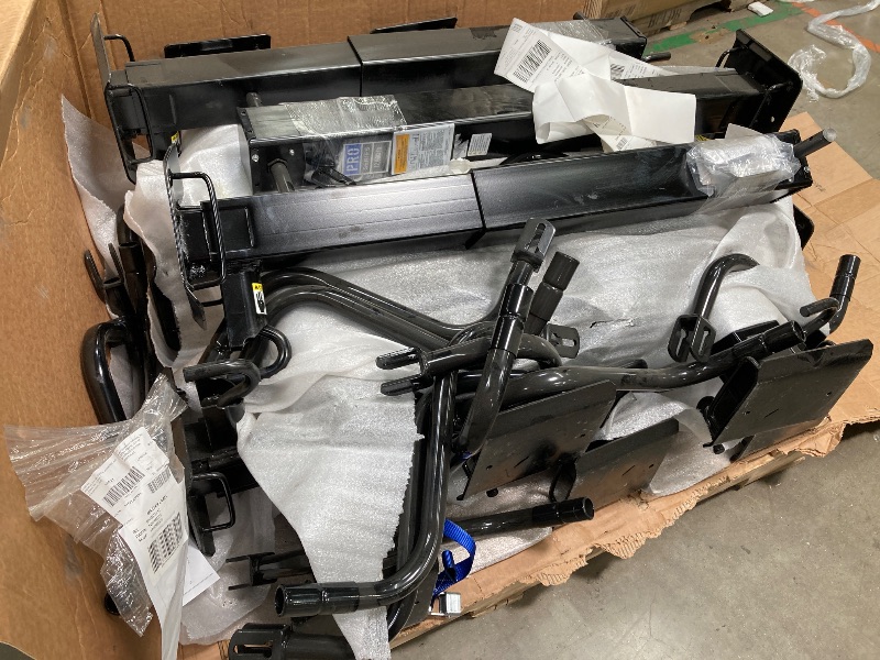 Photo 1 of 16 pieces - Reese Pro Series 1400980376 Square Trailer Jack, No Mount, 12,000 lbs. Support Capacity, Sidewind, Weld-On, 12-1/2 Inch Travel