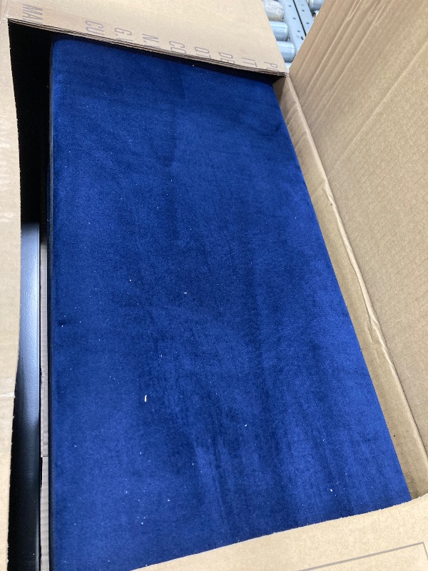 Photo 1 of ***PARTS ONLY***
Hungerford Upholstered Platform Bed
