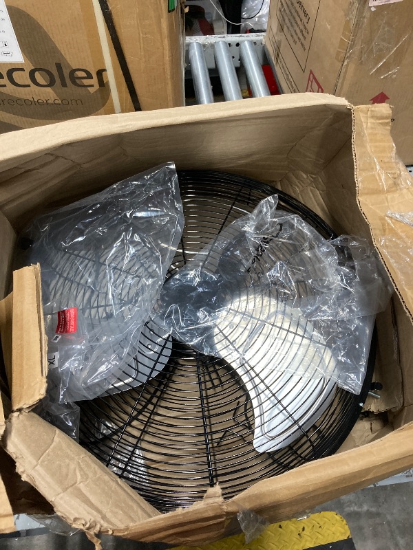 Photo 1 of  18 inch Wall Mount Fan Oscillating, 3-speed High Velocity Max. 4000 CFM Industrial Wall Fan for Indoor, Commercial, Residential, Warehouse, Greenhouse, Workshop, Basement, Black, ETL Listed