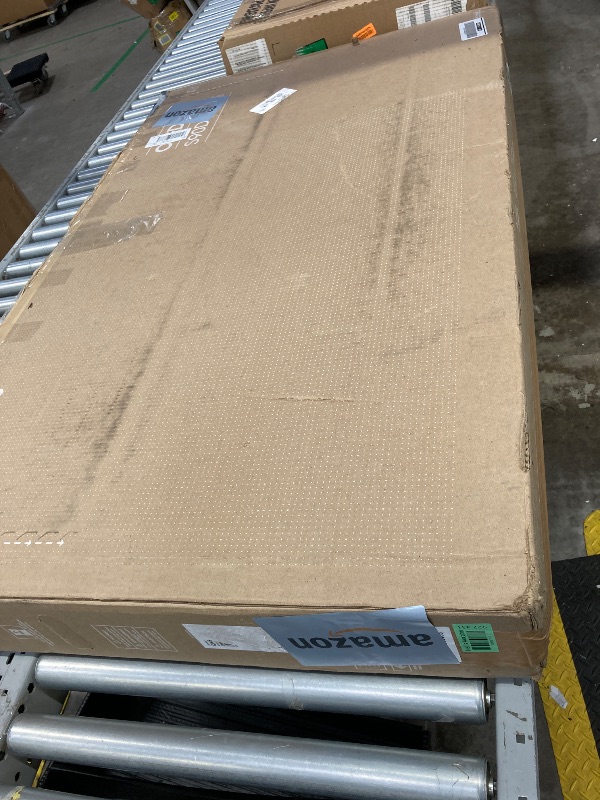 Photo 1 of ***PARTS ONLY***
IN WRONG BOX!!


SAMSUNG 43-Inch Class OLED 4K S90D Series HDR+ Smart TV w/Dolby Atmos, Object Tracking Sound Lite, Motion Xcelerator, Real Depth Enhancer, 4K AI Upscaling, Alexa Built-in (QN55S90D, 2024 Model)