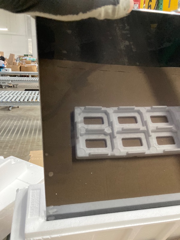 Photo 1 of ***PARTS ONLY***
LG OLED EVO 65"